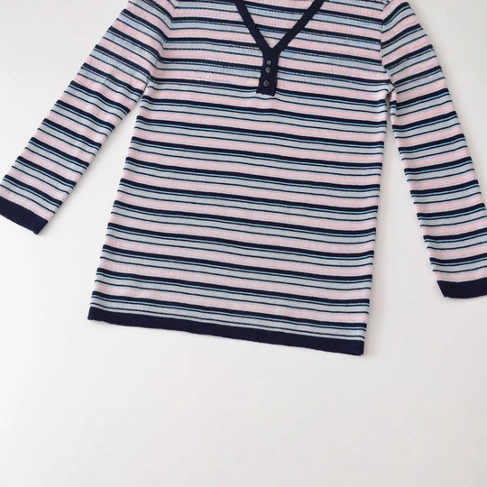Damen Feinstrick-Henleyshirt mit feiner Streifenstruktur und Knopfblende Nord Taschen