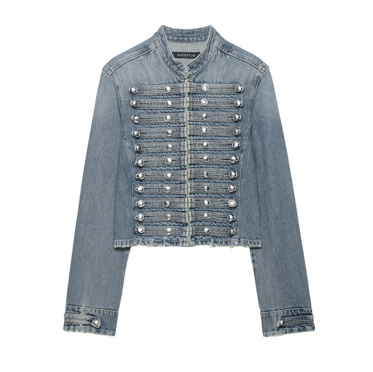 Damen Kurz geschnittene Military-Jeansjacke mit dekorativen Band-Details und Metallnieten Nord Taschen
