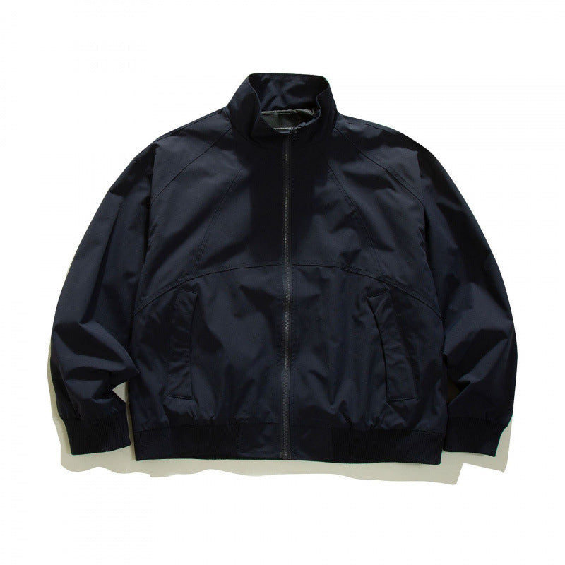 Herren Leichte Boxy-Trainingsjacke mit Stehkragen, Raglanärmeln und geripptem Saum Nord Taschen