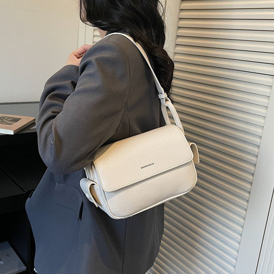 Damen Umhängetasche aus weichem, strukturiertem Leder mit verstellbarem Schulterriemen Nord Taschen
