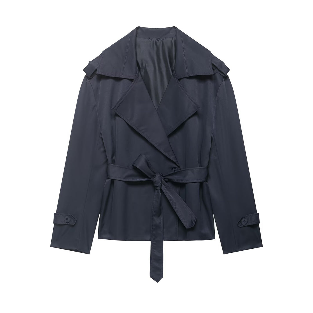 Damen Leichter Taillierter Trench mit Bindegürtel, Schulterklappen und Satinfutter Nord Taschen