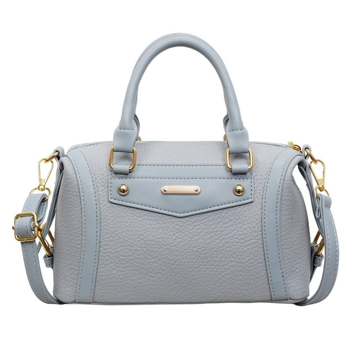 Damen Handtasche aus hochwertigem Kunstleder mit elegantem Kettenakzent Nord Taschen