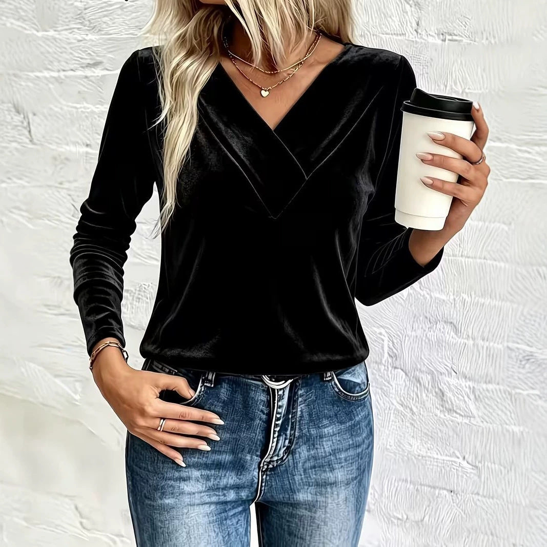 Damen Velours-Longsleeve mit überlappendem V-Ausschnitt und femininer Drapierung Nord Taschen