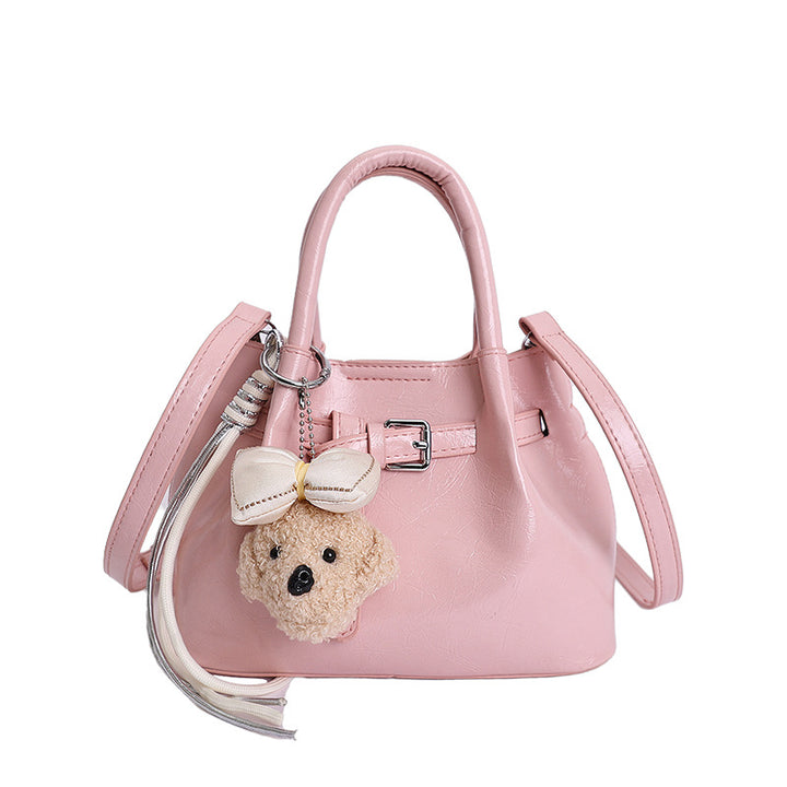Damen praktische Handtasche mit verspieltem Tieranhänger Nord Taschen