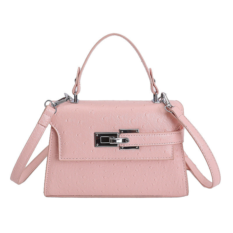 Damen Handtasche im eleganten Design mit niedlichem Anhänger Nord Taschen