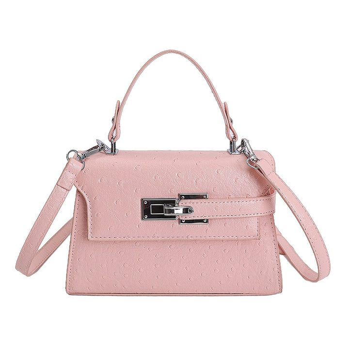 Damen Handtasche im eleganten Design mit niedlichem Anhänger Nord Taschen