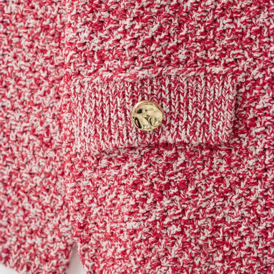 Damen Bouclé‑Strickjacke im Cropped‑Boxy‑Cut mit Zierknöpfen und Pattentaschen Nord Taschen