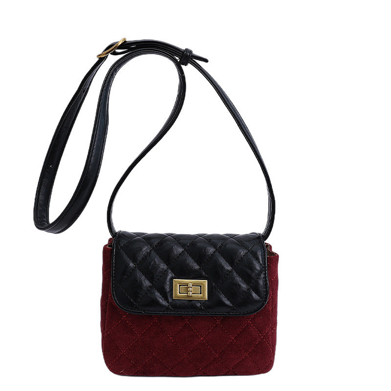 Damen elegante Umhängetasche mit mattem Finish und strukturiertem Design Nord Taschen