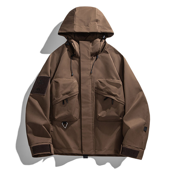 Herren Wasserabweisende technische Utility-Jacke mit Kapuze, Multifunktions‑Taschen & verstellbaren Klettmanschetten Nord Taschen