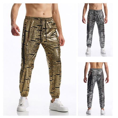 Herren Glänzende Jogginghose mit Tunnelzug, schmal zulaufendem Bein und abstraktem Print Nord Taschen