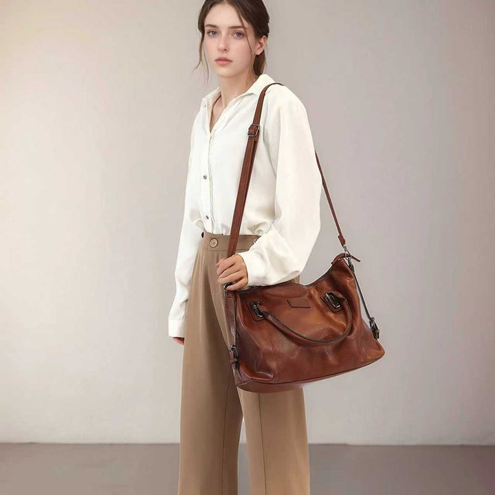 Damen Handtasche mit eleganter Silhouette und praktischer Innentasche Nord Taschen