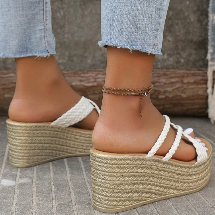 Damen Plateau-Sandalen mit geflochtenem Riemendesign und rutschfester Sohle