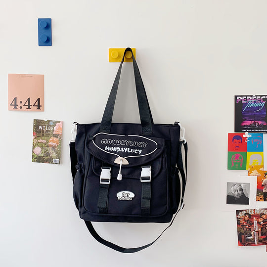 Damen Umhängetasche mit zeitgenössischem Design und vielseitigen Aufbewahrungsmöglichkeiten Nord Taschen