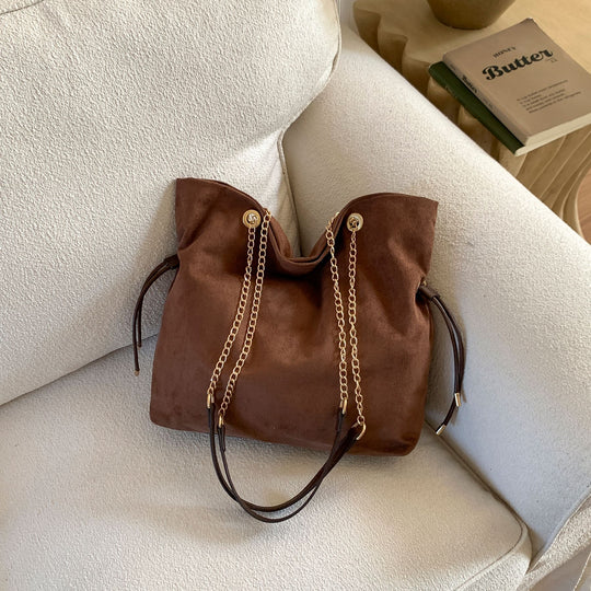 Damen Hobo-Tasche mit elegantem Kettenzug und vielseitigem Innenraum Nord Taschen