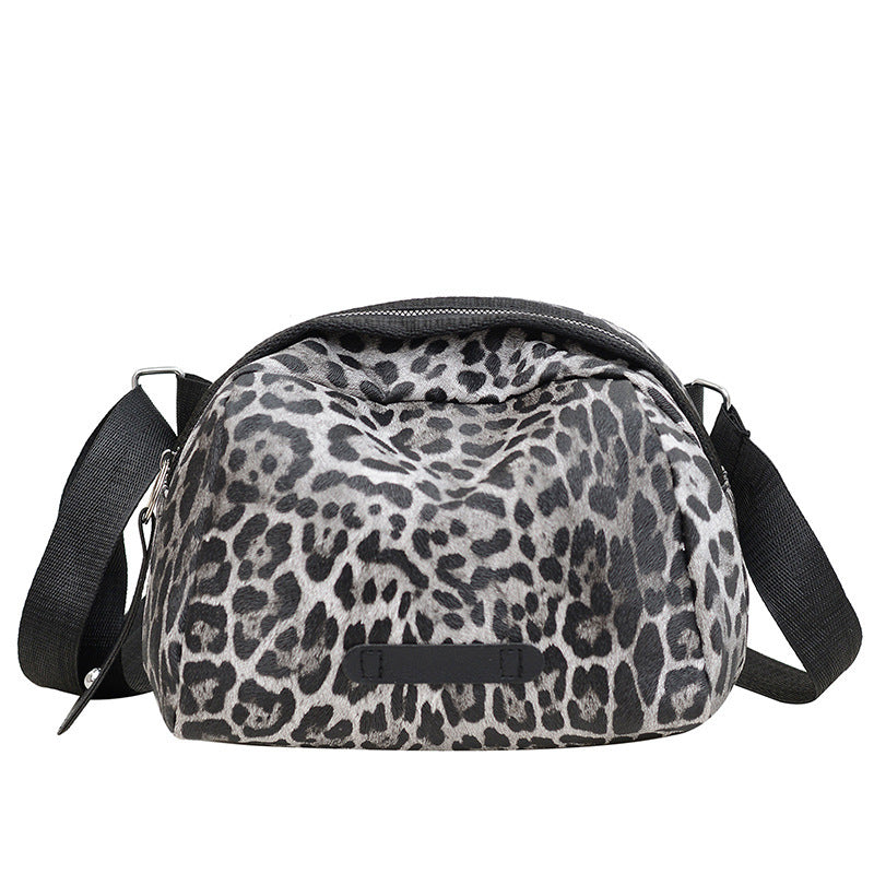 Damen Umhängetasche mit buntem Leopardenmuster Nord Taschen