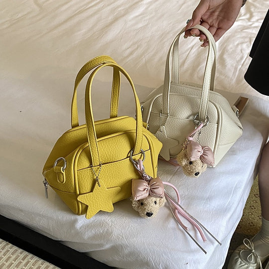 Damen Mini-Tasche mit dekorativem Anhänger Nord Taschen