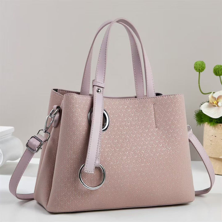 Damen Handtasche mit strukturiertem Design und eleganten Ringdetails Nord Taschen