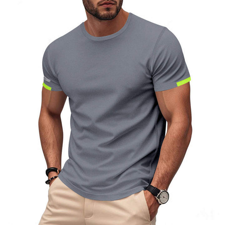Herren nan athletisches Funktions-T-Shirt mit Rundhalsausschnitt, körpernahem Stretchschnitt und kontrastierendem Ärmelsaum