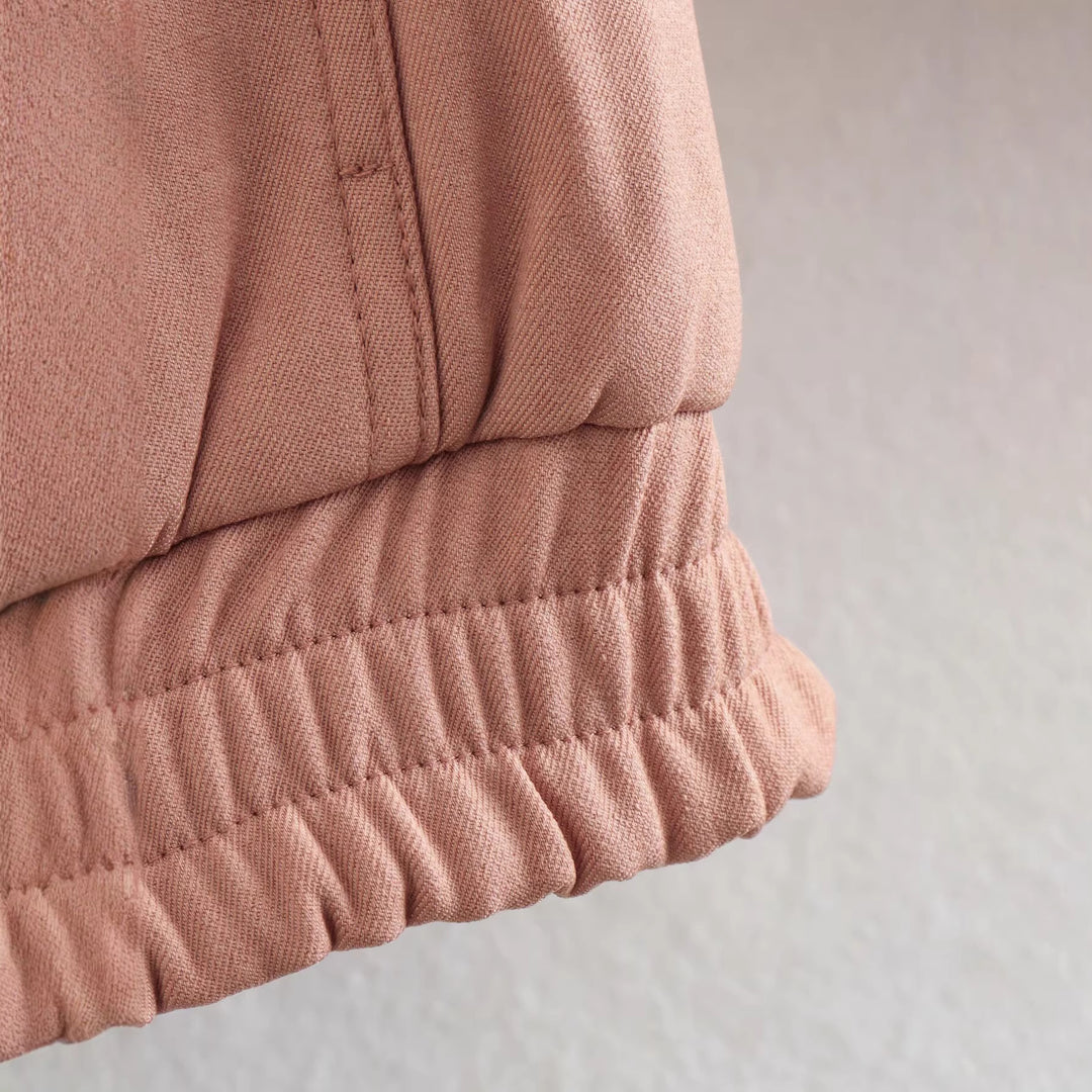 Damen Leichte Taillierte Shirtjacke aus Utility‑Webstoff mit Tunnelzug und Druckknöpfen Nord Taschen