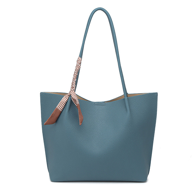 Damen Shopper-Tasche mit stilvollem Halstuch und elegantem Design Nord Taschen
