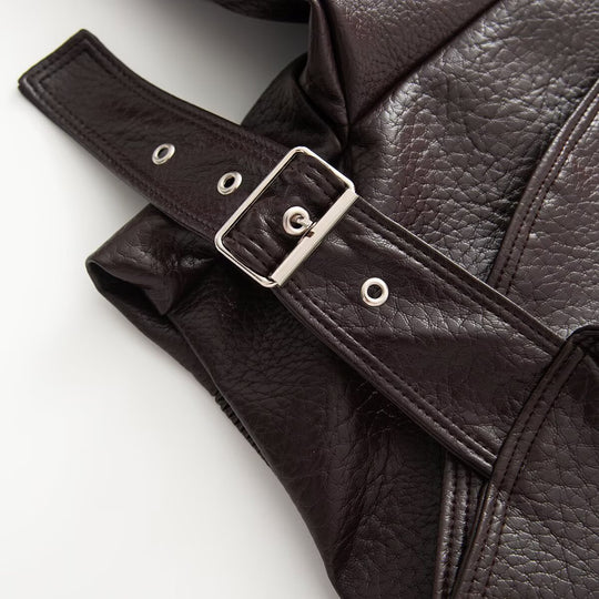 Damen Kurzgeschnittene Wickeljacke aus Lederoptik mit großem Schalkragen und Taillengürtel Nord Taschen