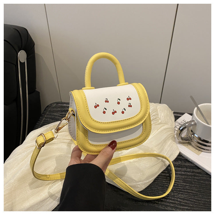 Damen Mini-Handtasche mit verspieltem Kirschmotiv Nord Taschen