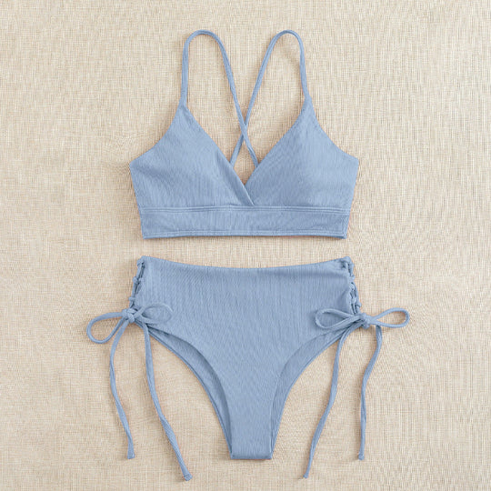 Damen Bikini-Set mit verstellbaren Trägern und raffinierten Schnürdetails