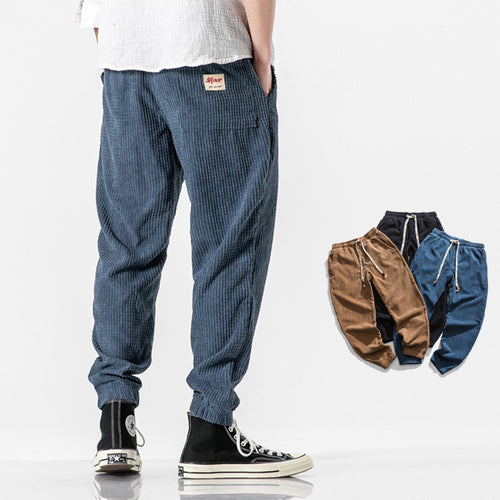 Herren Cordhose im Jogger‑Stil aus Cordvelours mit elastischem Bund und gerippten Beinabschlüssen Nord Taschen