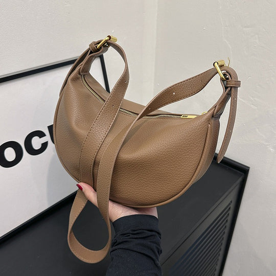 Damen moderne Umhängetasche aus hochwertigem Leder mit elegantem Reißverschluss Nord Taschen