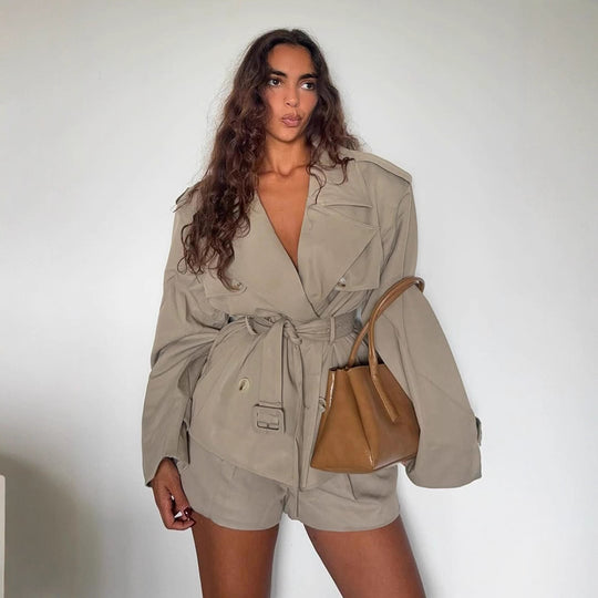 Damen Kurzjacke im Trench-Stil mit taillierendem Bindegürtel und weitem Ärmel Nord Taschen