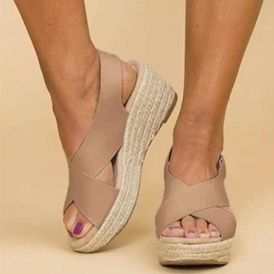 Damen Wedge-Sandalen mit Cross-Over-Riemen und juteumrandeter Sohle