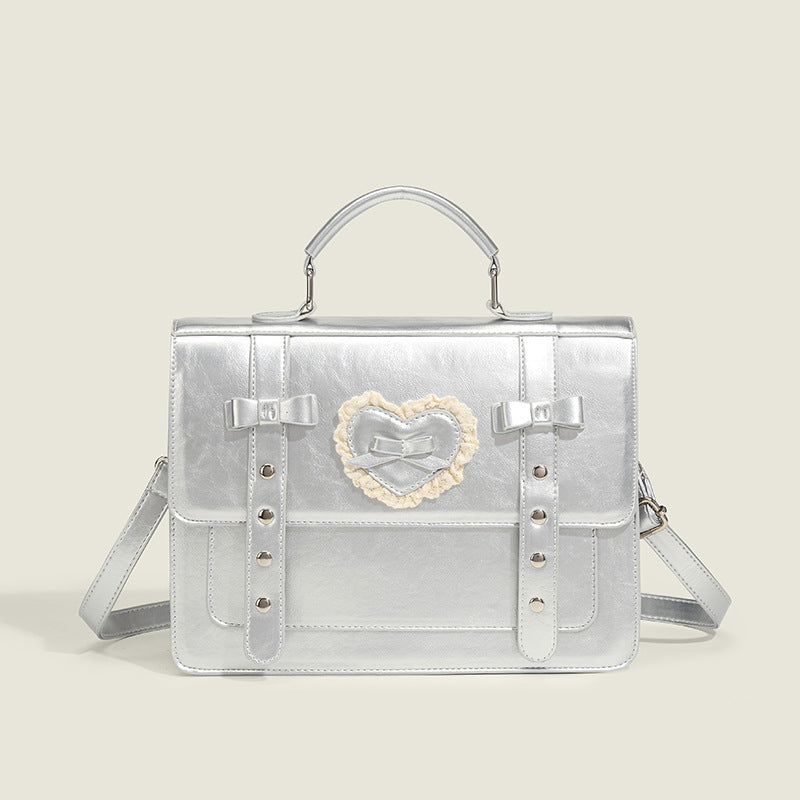 Damen Handtasche mit romantischem Herzdesign und verspielten Schleifen Nord Taschen