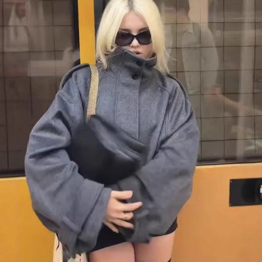 Damen 90+ kurzgeschnitteter Wollmix‑Blouson mit Funnelkragen und Taillierungsdetails Nord Taschen