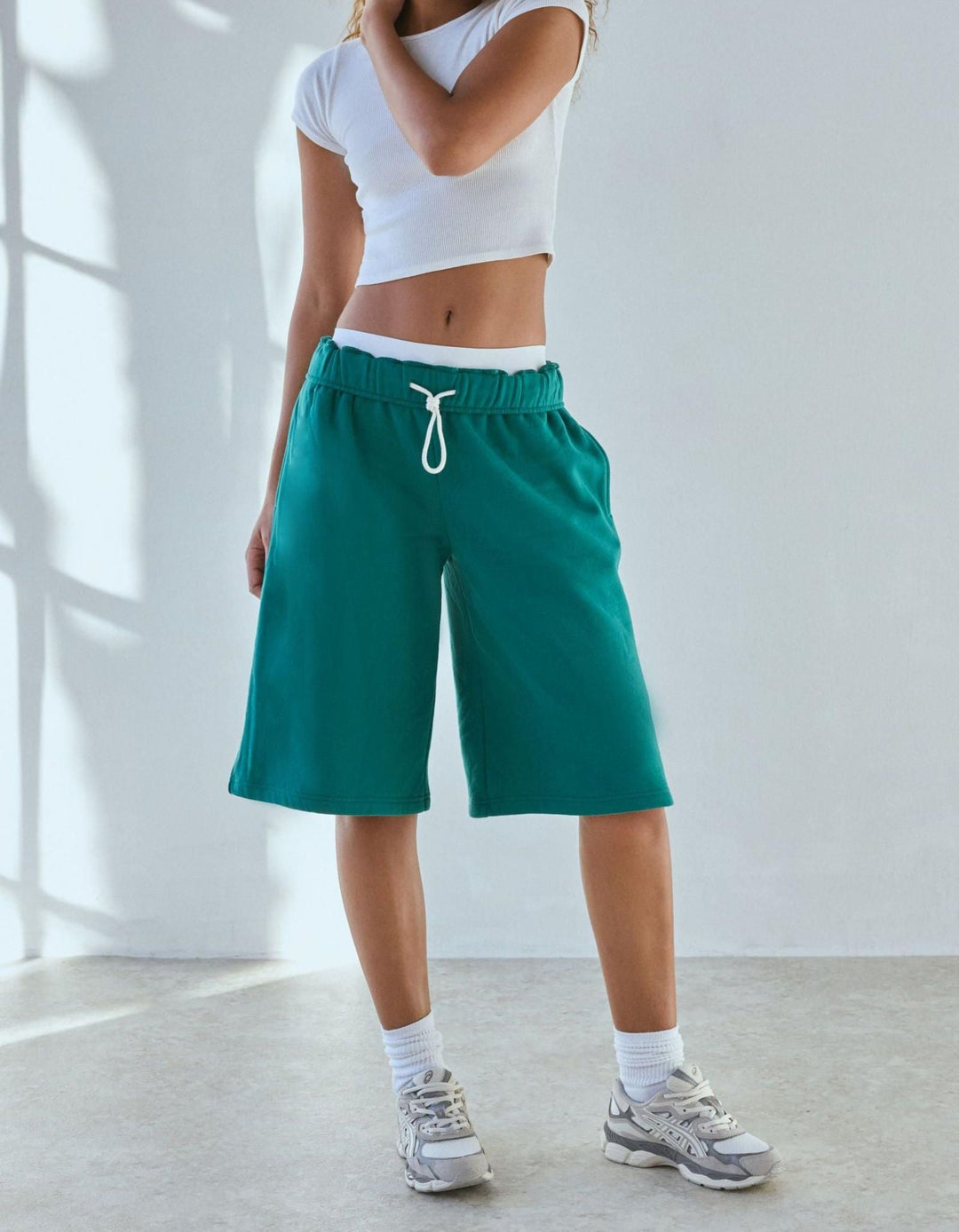 Damen Lässiges Sweatshirt und Shorts Set Nord Taschen