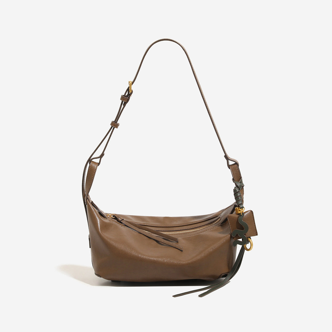 Damen Umhängetasche aus hochwertigem, weichem Leder mit stylischem Kettendetail Nord Taschen
