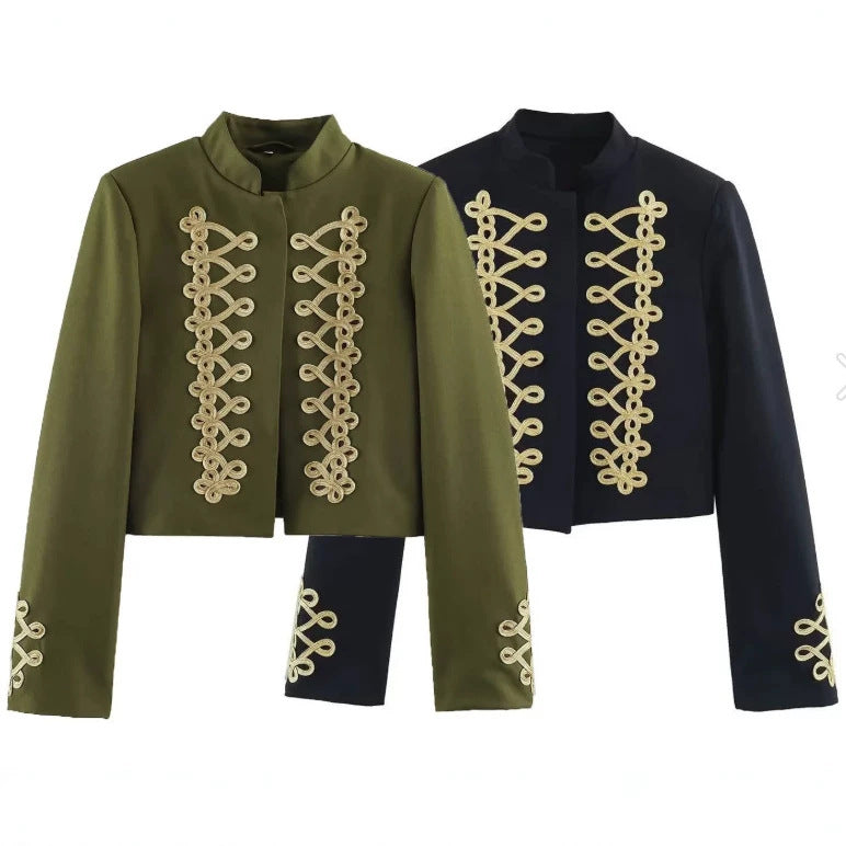 Damen Cropped Militärjacke mit Stehkragen und dekorativen Zierkordeln Nord Taschen