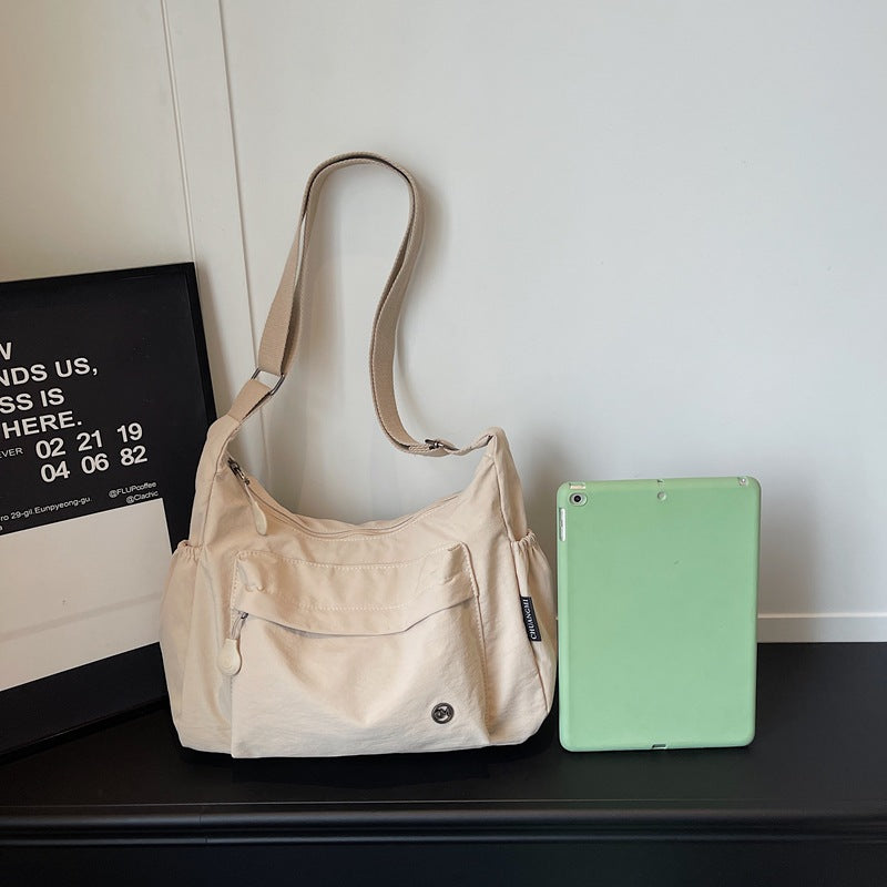 Damen Umhängetasche mit praktischen Fächern Nord Taschen