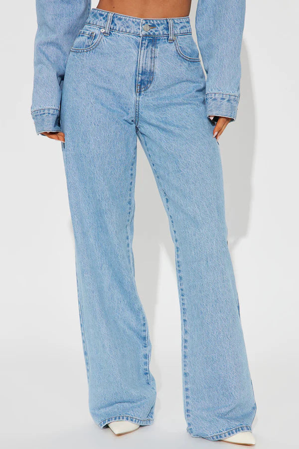 Damen hochgeschnittene Weitbein-Jeans mit taillierendem Bund, klassischem Five‑Pocket‑Schnitt und fließendem Bein Nord Taschen