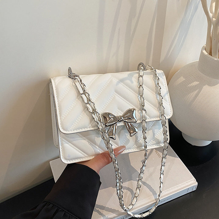 Damen Designer-Handtasche mit strukturiertem Karomuster und stilvollem Kettenverschluss Nord Taschen