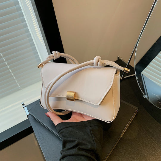 Damen Designer Umhängetasche mit elegantem Verschluss Nord Taschen
