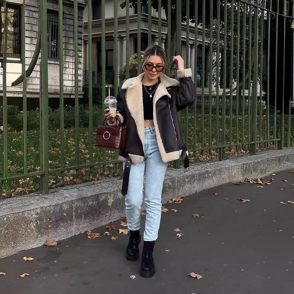 Damen Lässige Aviator-Bikerjacke im Vintage-Lederlook mit Sherpa-Futter Nord Taschen