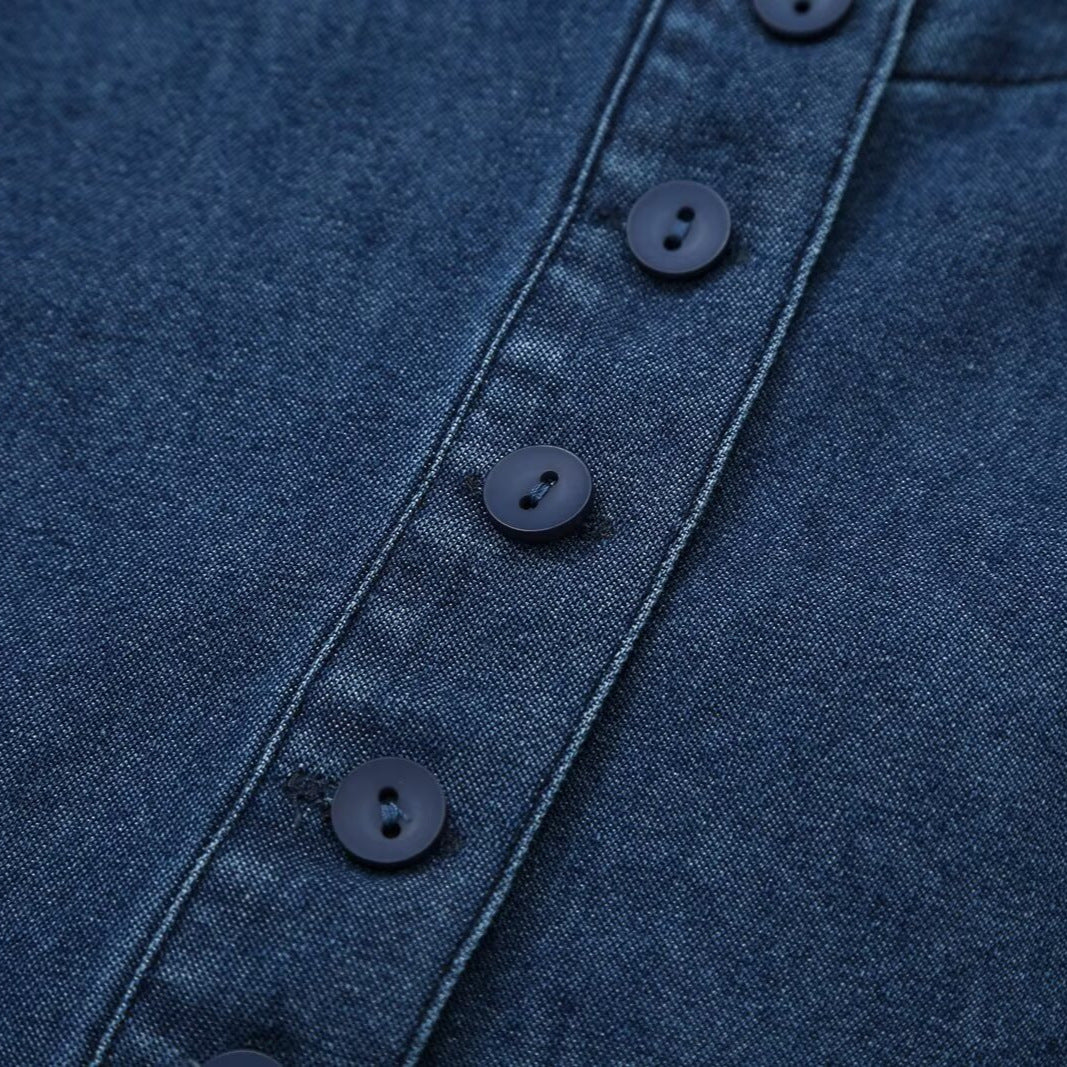 Damen Tailliertes Jeans-Top mit Schlüsselloch-Ausschnitt und durchgehender Knopfleiste Nord Taschen