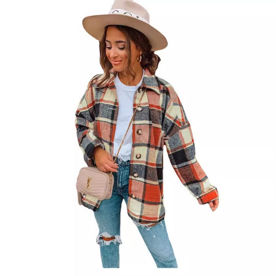 Damen Oversized Kariertes Flanell‑Shacket mit Brusttaschen und Holzknöpfen Nord Taschen