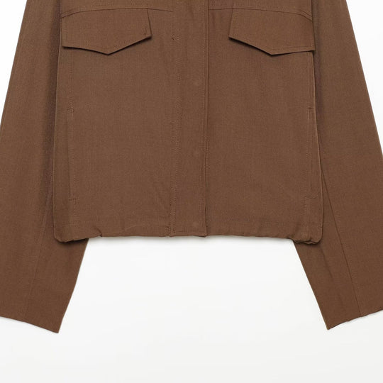 Damen Boxy Cropped Utility-Jacke mit hohem Stehkragen und Pattentaschen Nord Taschen