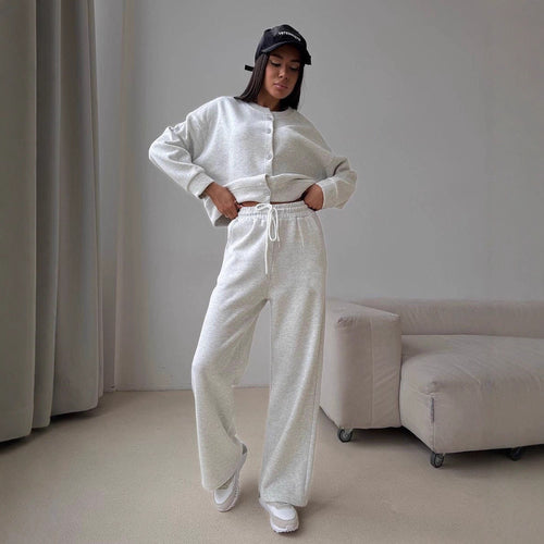 Damen geknöpftes Cropped-Lounge-Set mit Oversize-Cardigan und hochtaillierter Wide-Leg Jogginghose Nord Taschen
