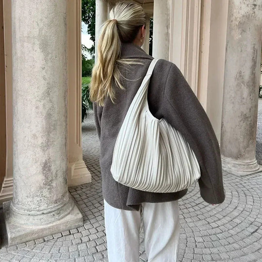 Damen 600+ kurzer oversized Wollmix‑Mantel mit weitem Schnitt und Reverskragen Nord Taschen