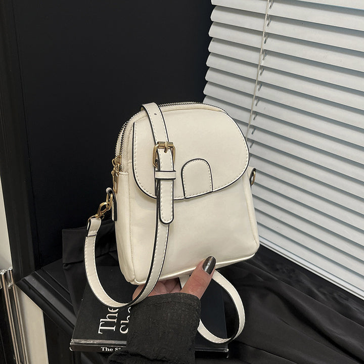 Damen edle Umhängetasche mit elegantem Klappverschluss und verstellbarem Riemen Nord Taschen