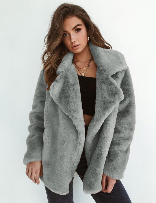 Damen Kuscheliger Oversized Kunstpelz-Mantel mit großem Reverskragen Nord Taschen