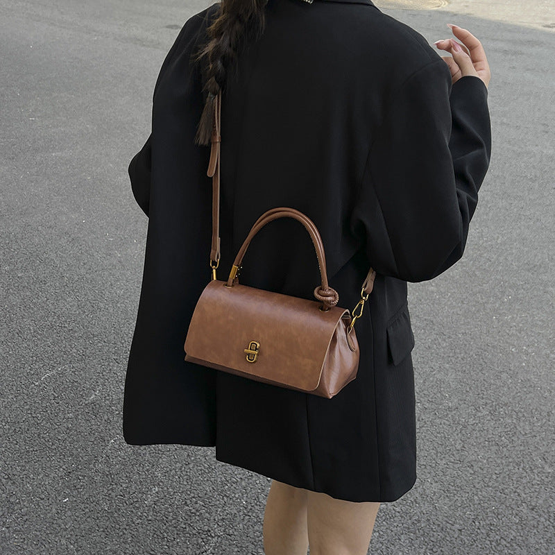 Damen elegante Handtasche mit strukturiertem Design Nord Taschen