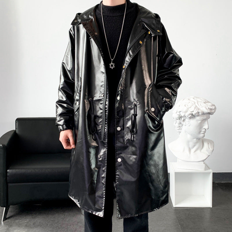 Herren reflektierende Regenjacke mit verstellbarem Kapuzenbereich und praktischen Taschen